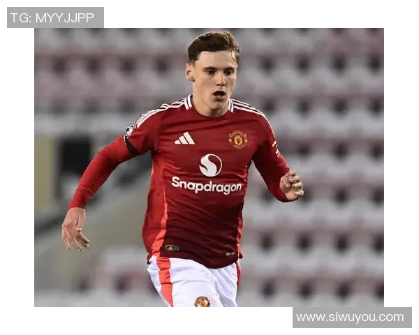 曼联官宣签13岁中卫苏格拉底,无意老拉莫斯!700万左闸回绝租借